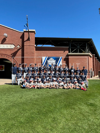 2022 World Series Team with LL 2